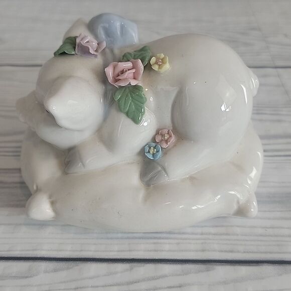 Heritage House "Dumpling" Soft & Sweet fine porcelain music box vintage - Picture 2 of 9